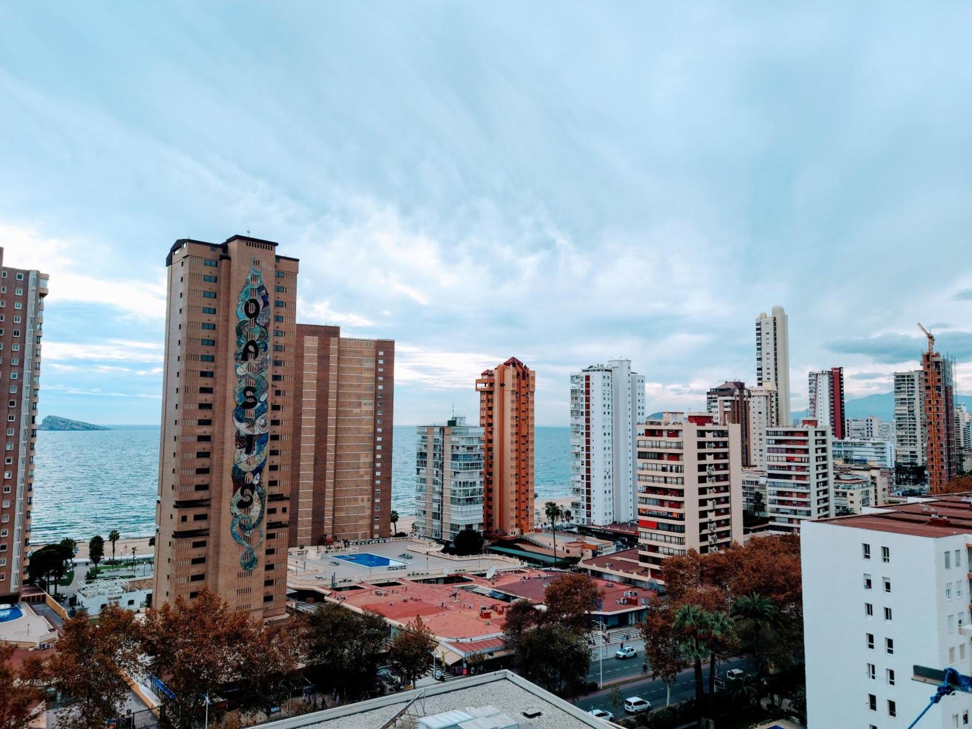 Blue Sky Apartment Benidorm Eksteriør billede