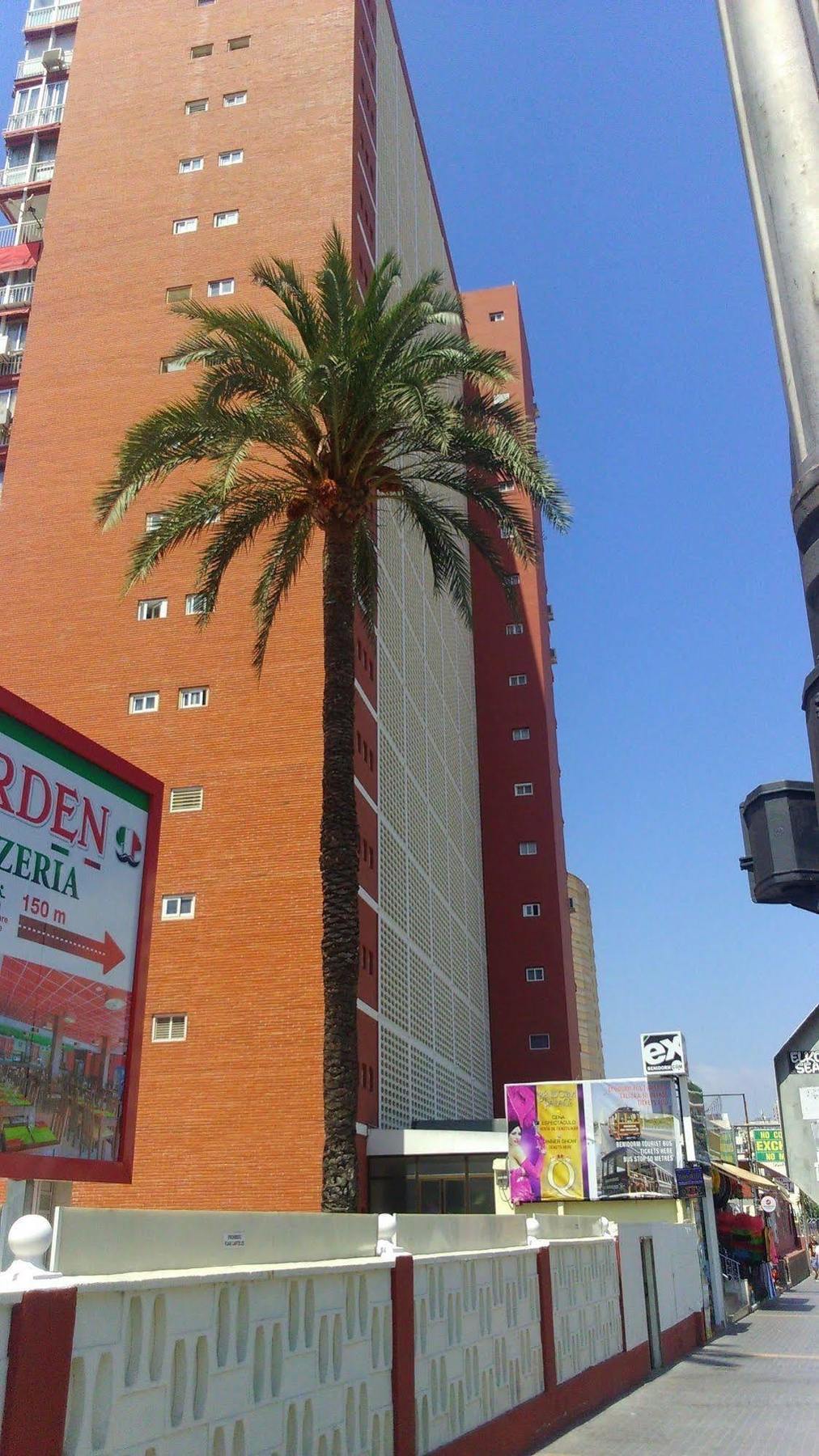 Blue Sky Apartment Benidorm Eksteriør billede