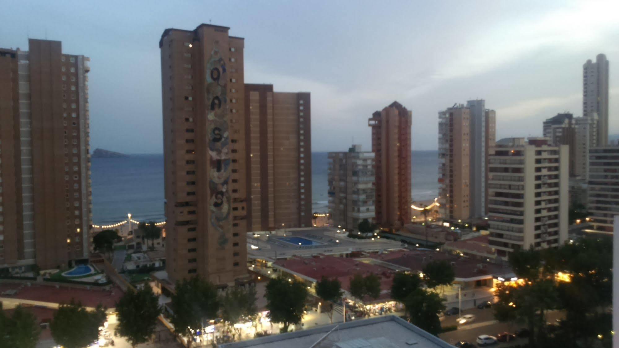 Blue Sky Apartment Benidorm Eksteriør billede
