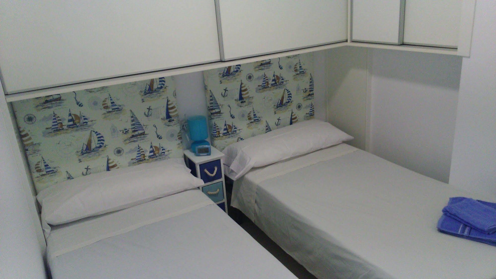 Blue Sky Apartment Benidorm Eksteriør billede